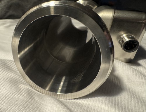 Ifm su2021 flow meter - ifm,