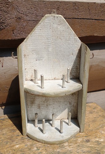 Primitive vintage wooden - primitive,